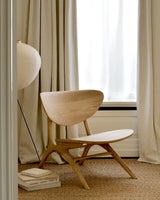 eye lounge chair
