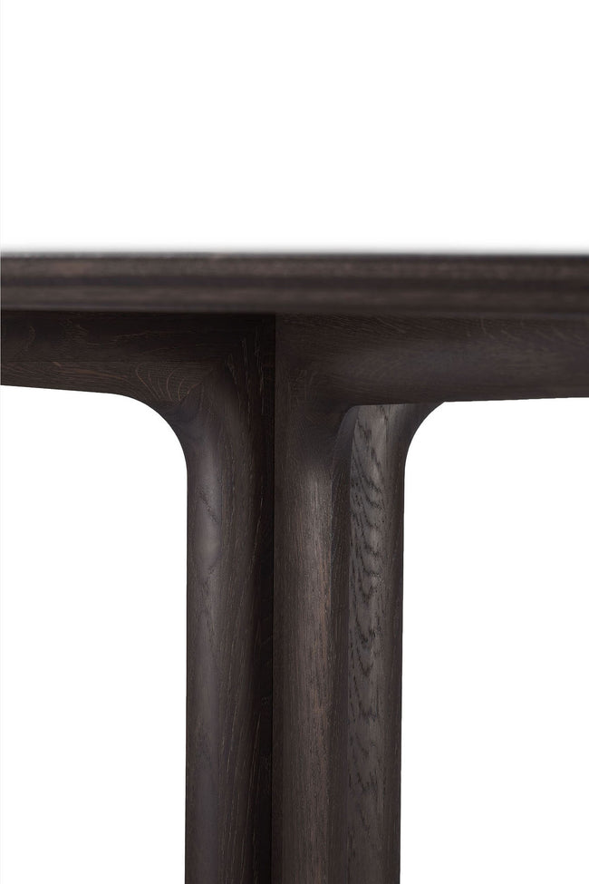 oak corto dining table